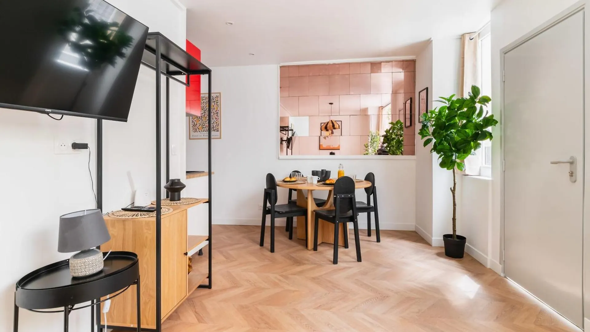 Apartment Appartement Tout Equipe Et Cosy Paris 18 - 4P
